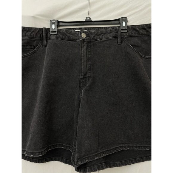 Ava & Viv Women's Plus Size 24 Black Denim 6" High Rise Shorts NWT - Picture 2 of 13